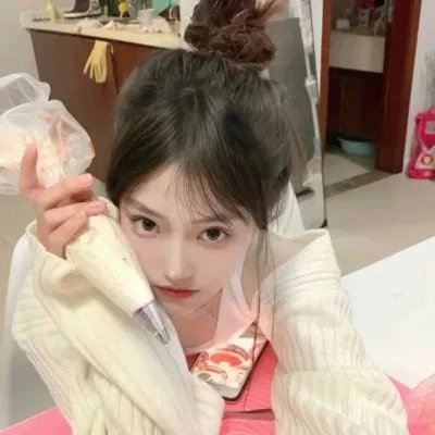 甜蜜寂寞女孩